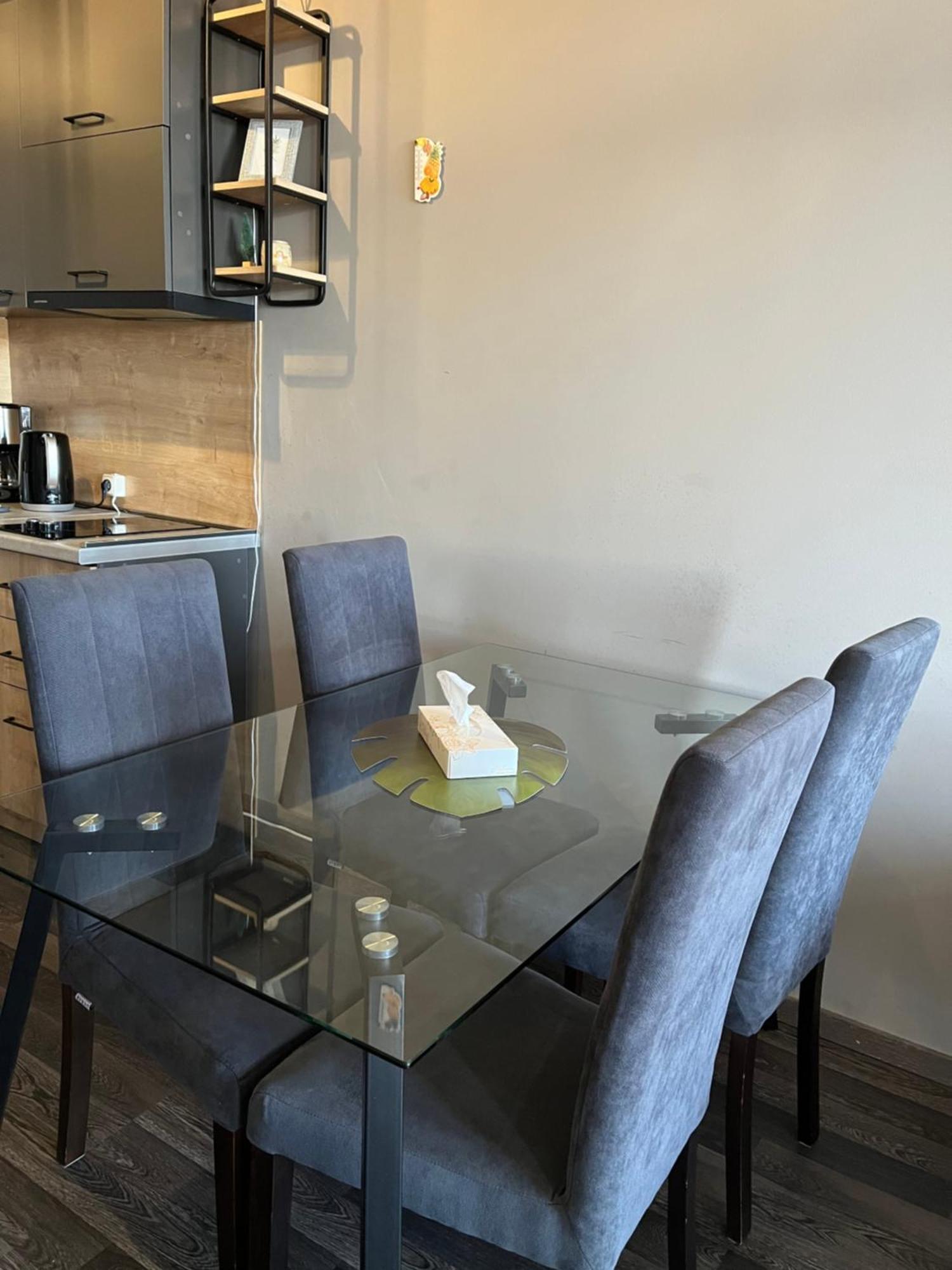 Monstera Leaf Appartment, Kechi House, צ'אקאדזור מראה חיצוני תמונה